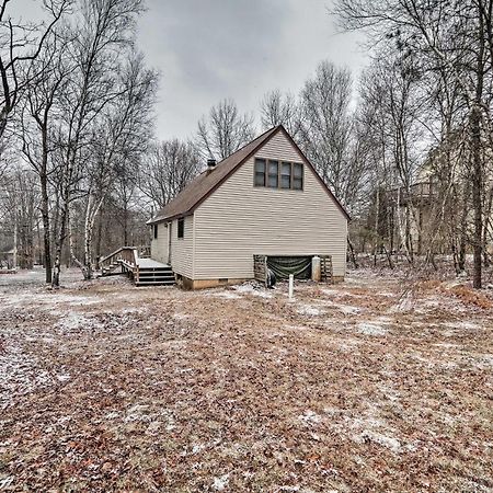 Vila Quiet Poconos Getaway 23 Mi To Camelback Mountain Albrightsville Exteriér fotografie