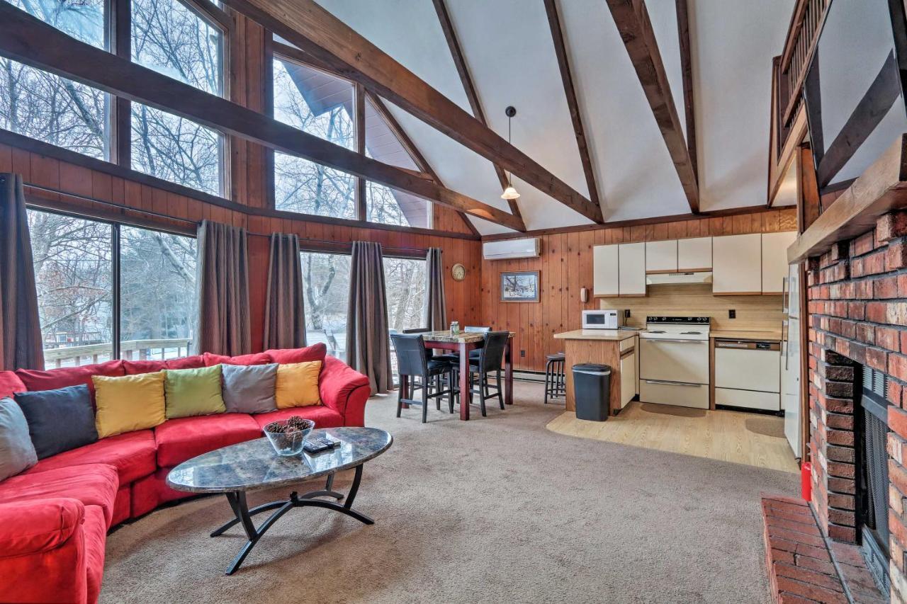 Vila Quiet Poconos Getaway 23 Mi To Camelback Mountain Albrightsville Exteriér fotografie