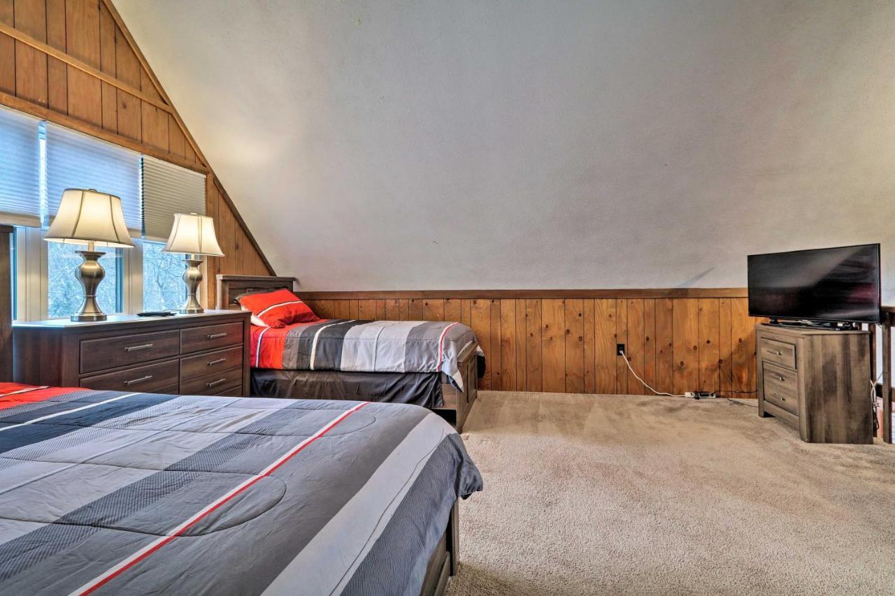 Vila Quiet Poconos Getaway 23 Mi To Camelback Mountain Albrightsville Exteriér fotografie