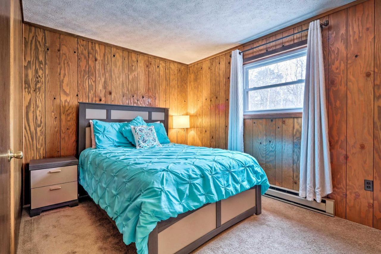 Vila Quiet Poconos Getaway 23 Mi To Camelback Mountain Albrightsville Exteriér fotografie
