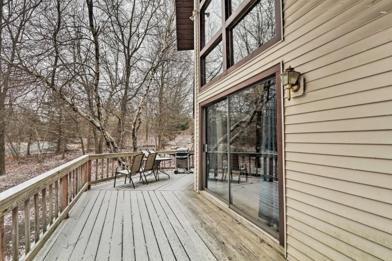 Vila Quiet Poconos Getaway 23 Mi To Camelback Mountain Albrightsville Exteriér fotografie